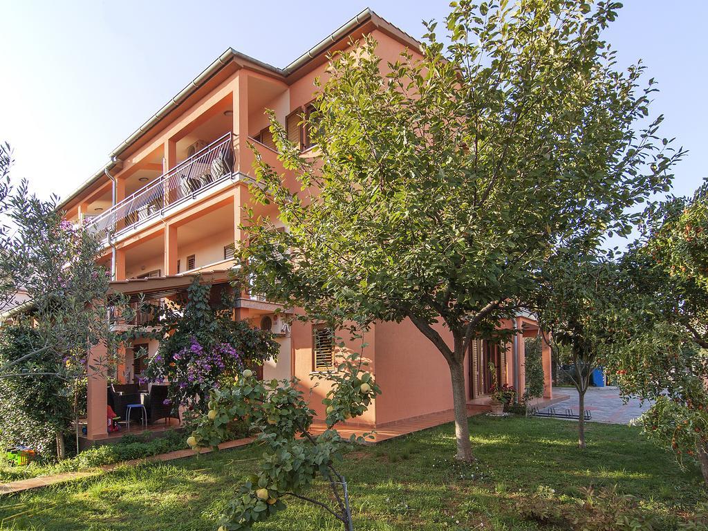 Apartments Cvek Rovinj Exterior foto