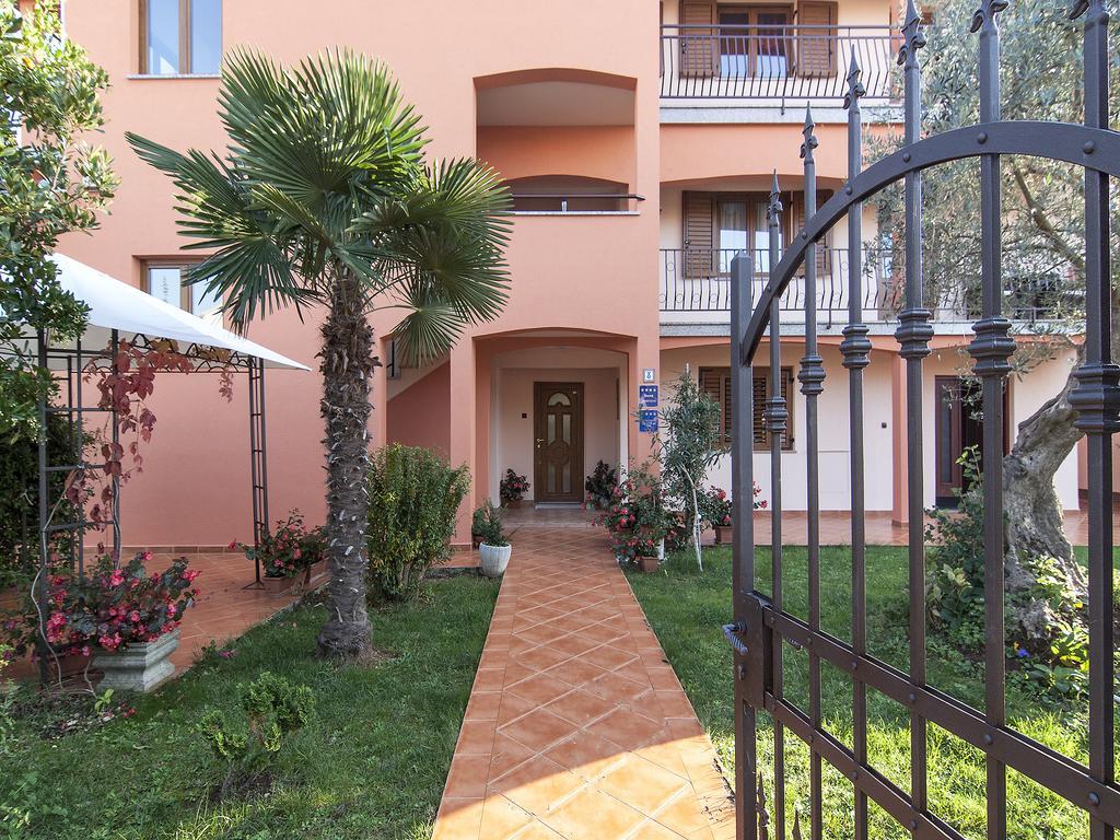 Apartments Cvek Rovinj Exterior foto
