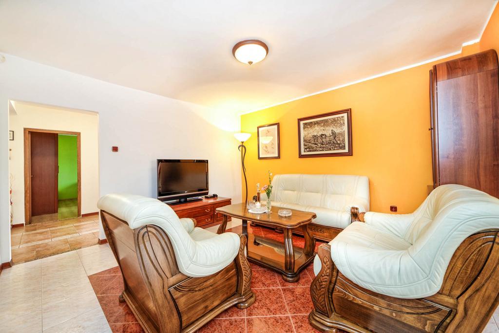 Apartments Cvek Rovinj Exterior foto
