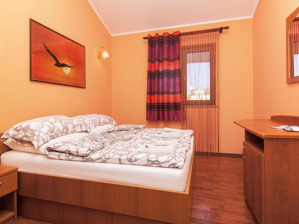Apartments Cvek Rovinj Cameră foto