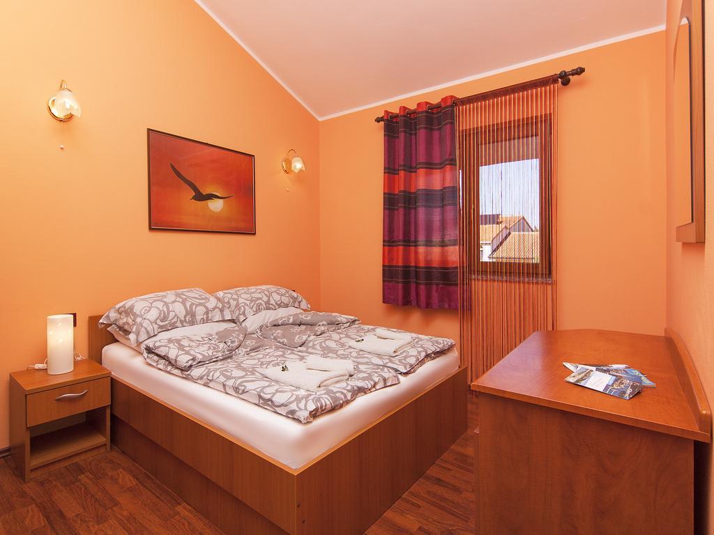 Apartments Cvek Rovinj Cameră foto